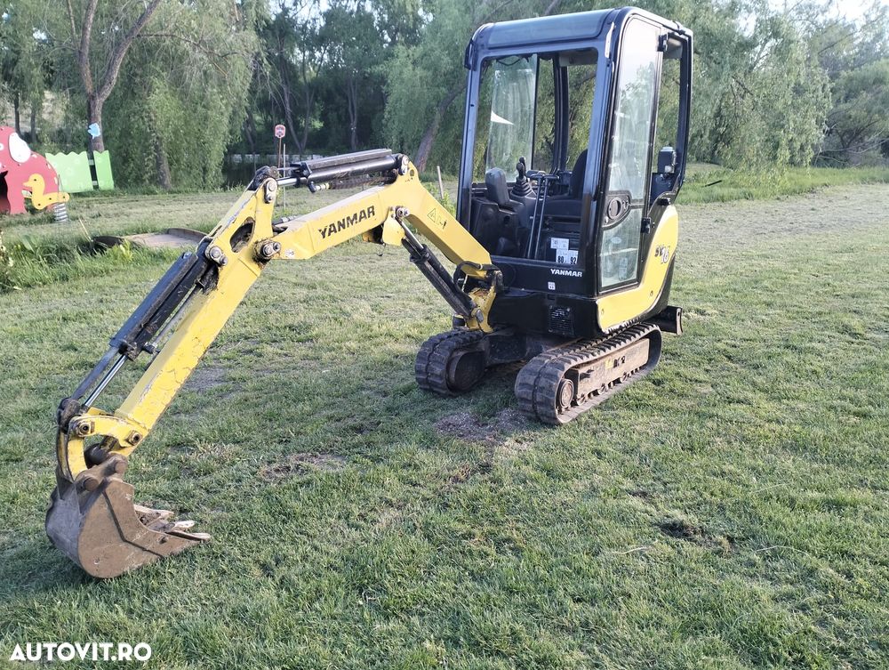 Yanmar SV16 - 1