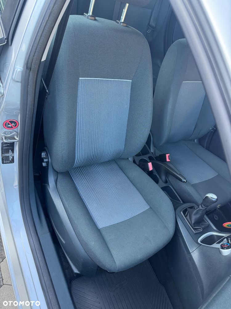 Ford Fiesta 1.25 Ambiente - 13