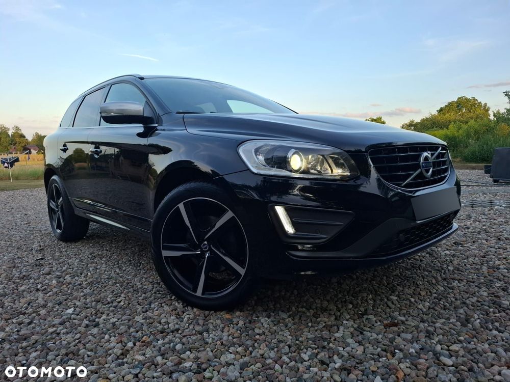 Volvo XC 60 D4 Drive-E R-Design Momentum - 2