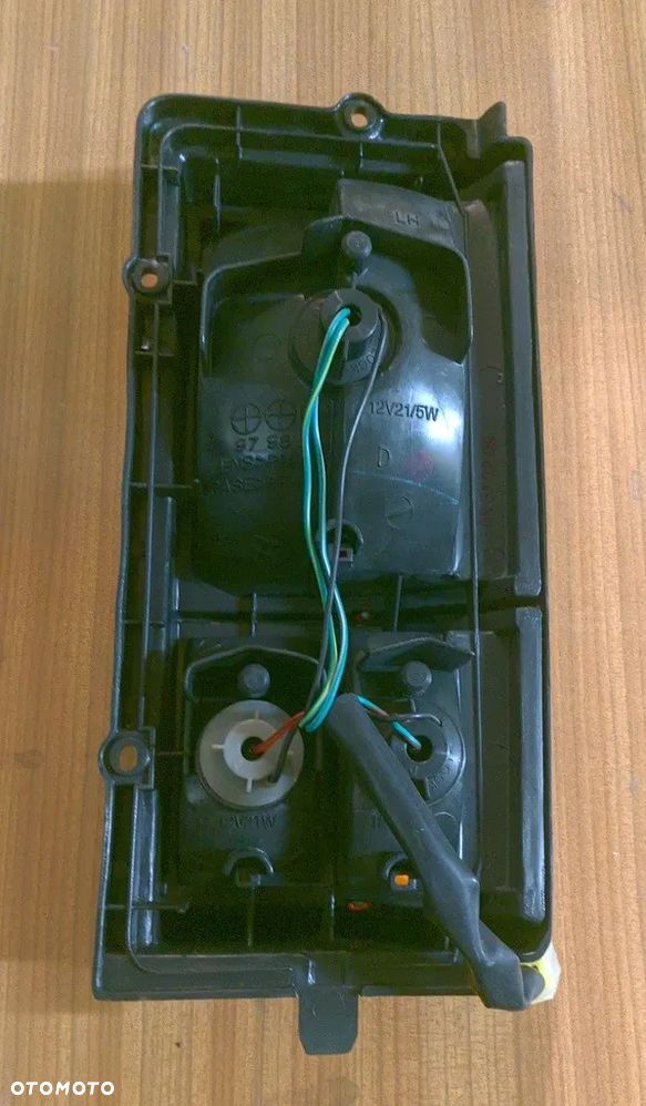 Lampa tył lewa pasuje do Nissan Vanette - 5