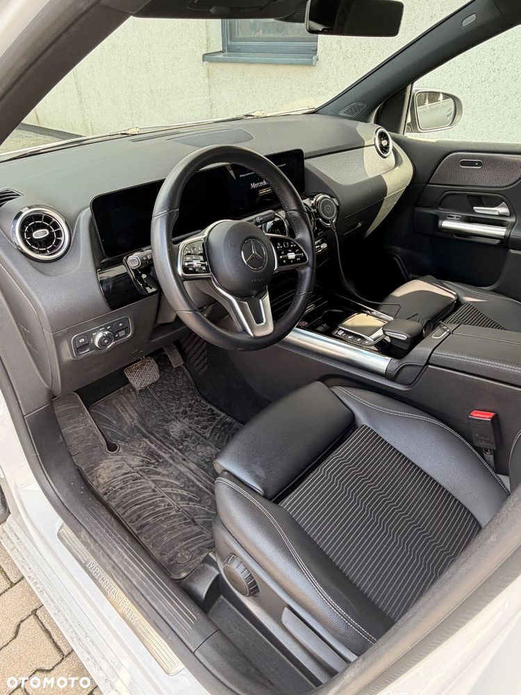 Mercedes-Benz Klasa B 250 e 8G-DCT Progressive - 4