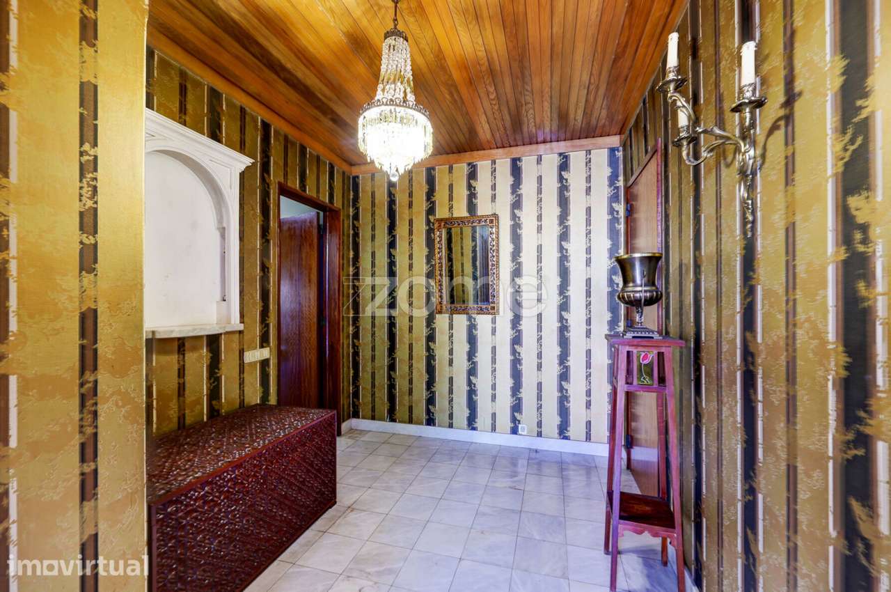 Moradia T3 em Carcavelos – Conforto, Jardim e Excelente Localização... - Grande imagem: 4/58