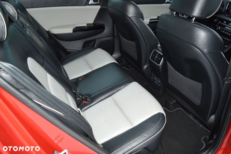 Kia Sportage 1.6 T-GDI AWD GT Line - 22