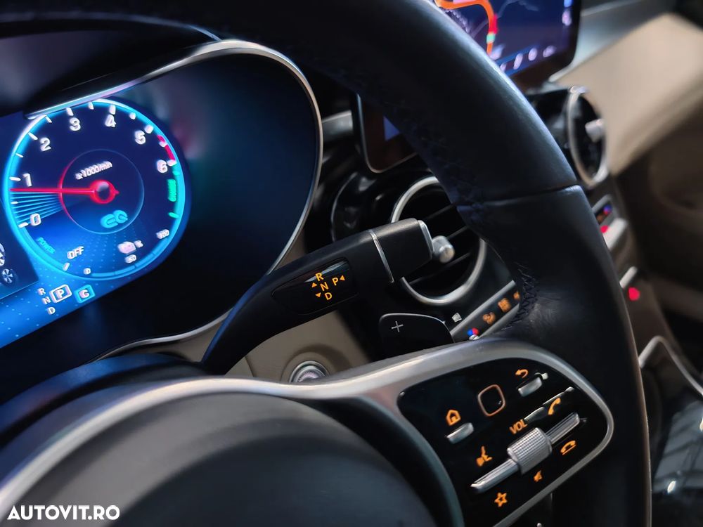 Mercedes-Benz GLC 300 de 4MATIC - 30