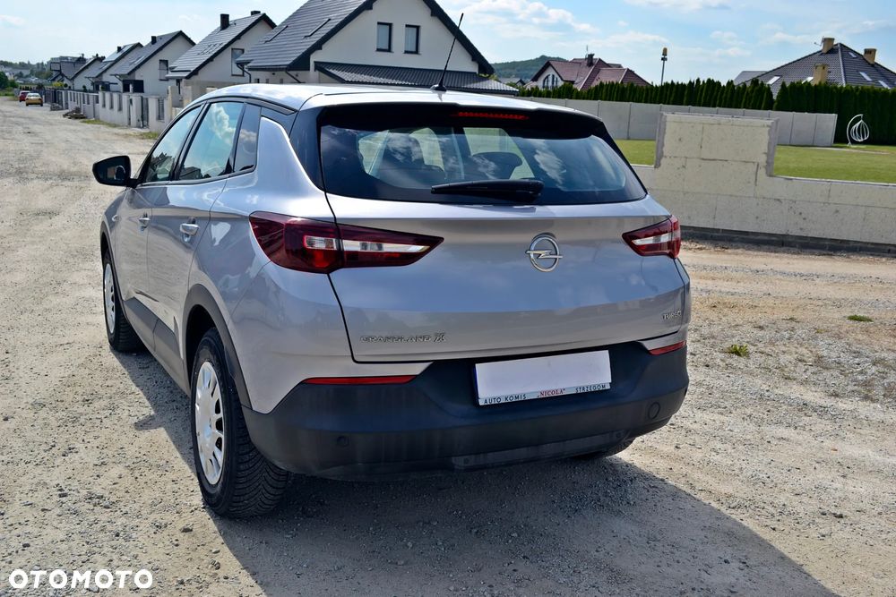 Opel Grandland X - 11