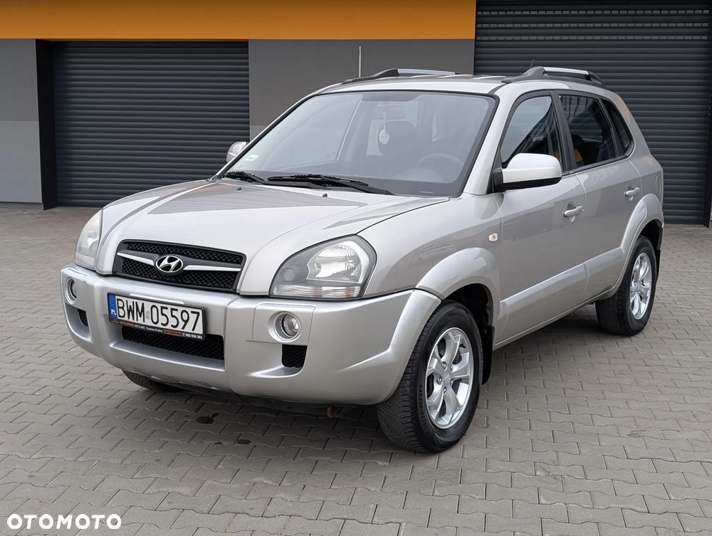 Hyundai Tucson 2.0 4WD GLS - 8