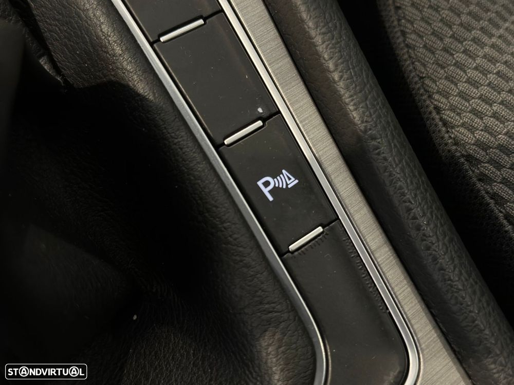 VW Golf 1.6 TDi Trendline - 21