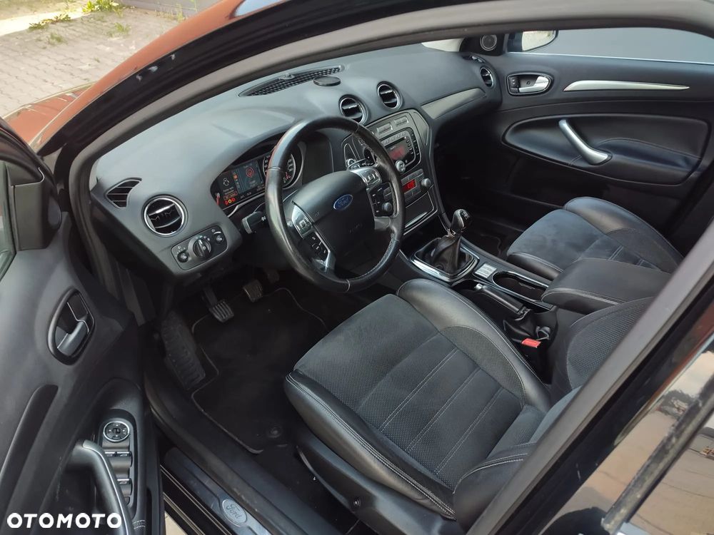 Ford Mondeo 2.0 Ambiente - 5