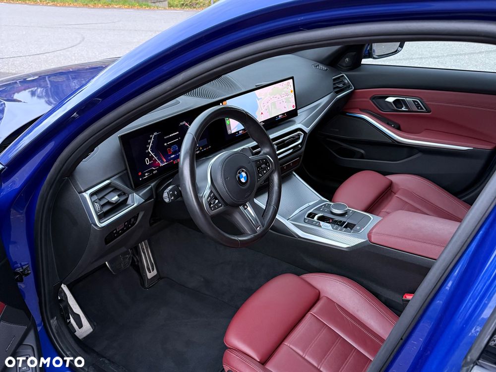 BMW Seria 3 330i xDrive Sport Line - 14