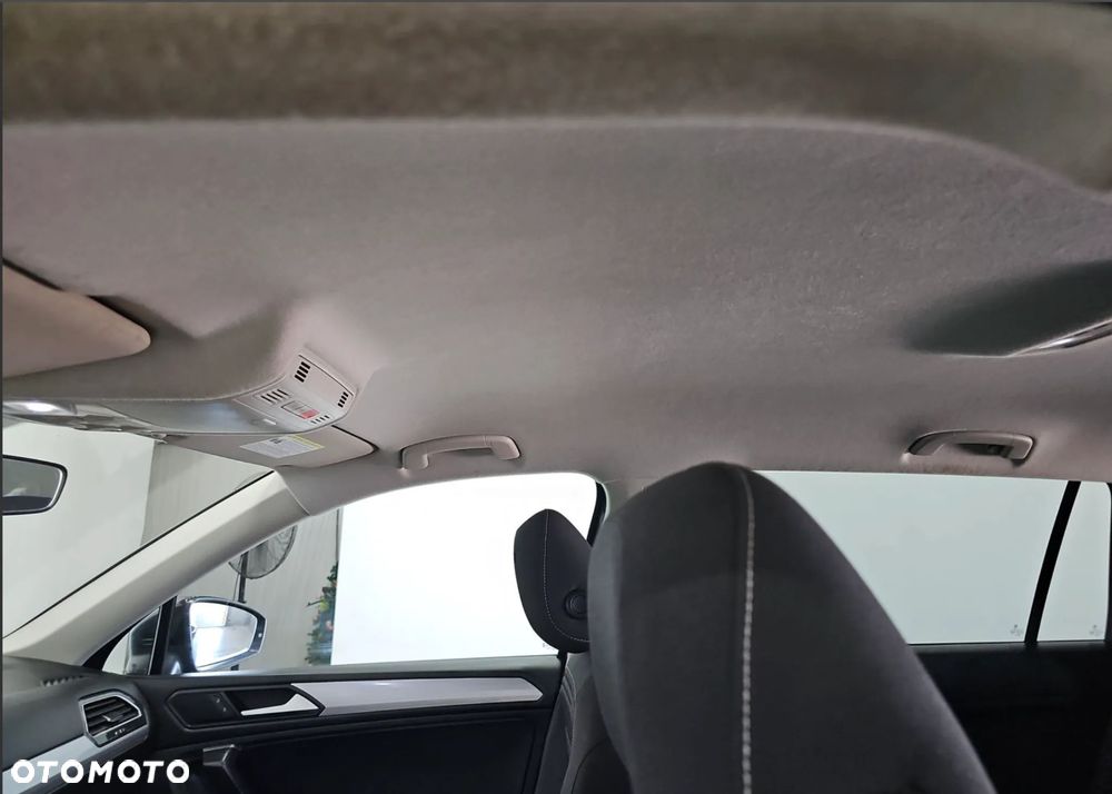 Volkswagen Tiguan - 17