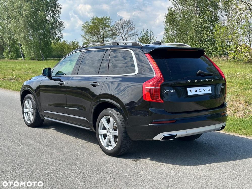 Volvo XC 90 D5 AWD Momentum - 17
