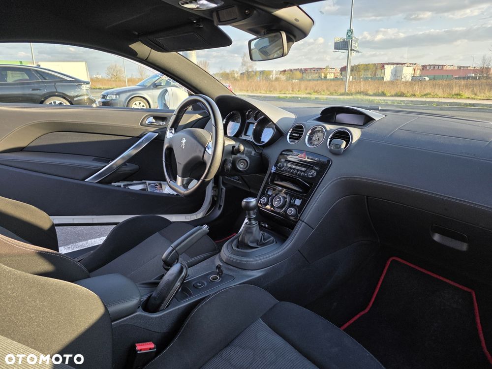 Peugeot RCZ - 4