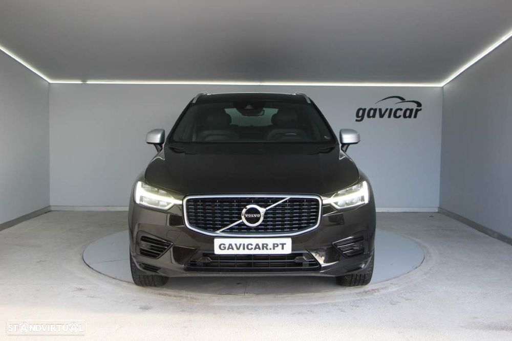 Volvo XC 60 2.0 T8 PHEV R-Design AWD - 9