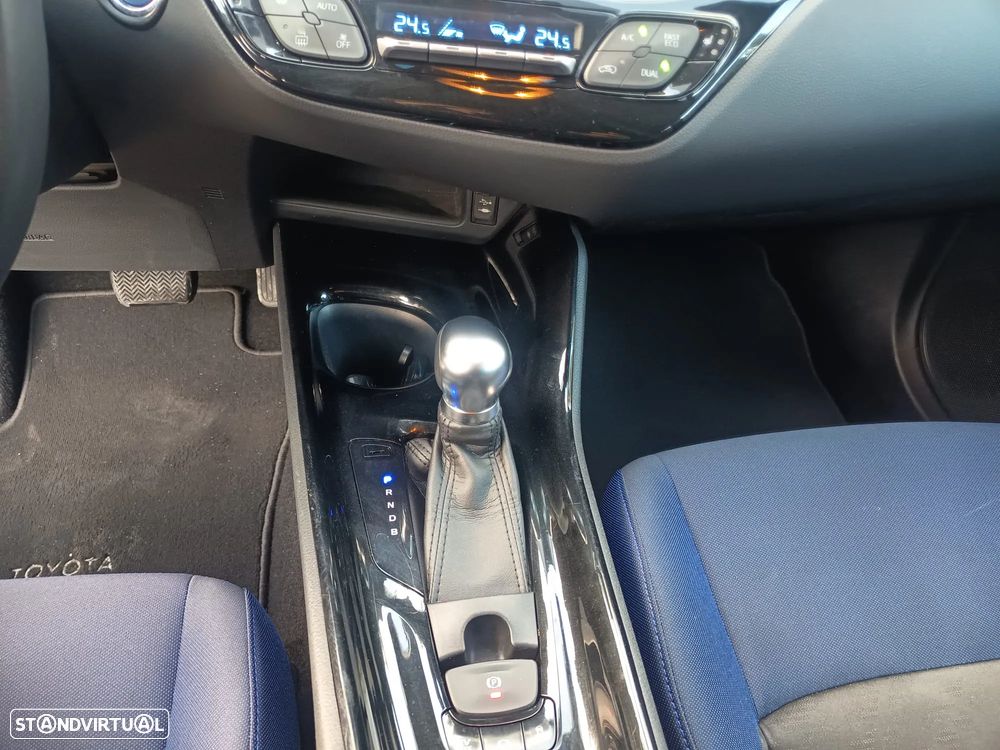 Toyota C-HR 1.8 HSD Exclusive+P.Luxury - 10