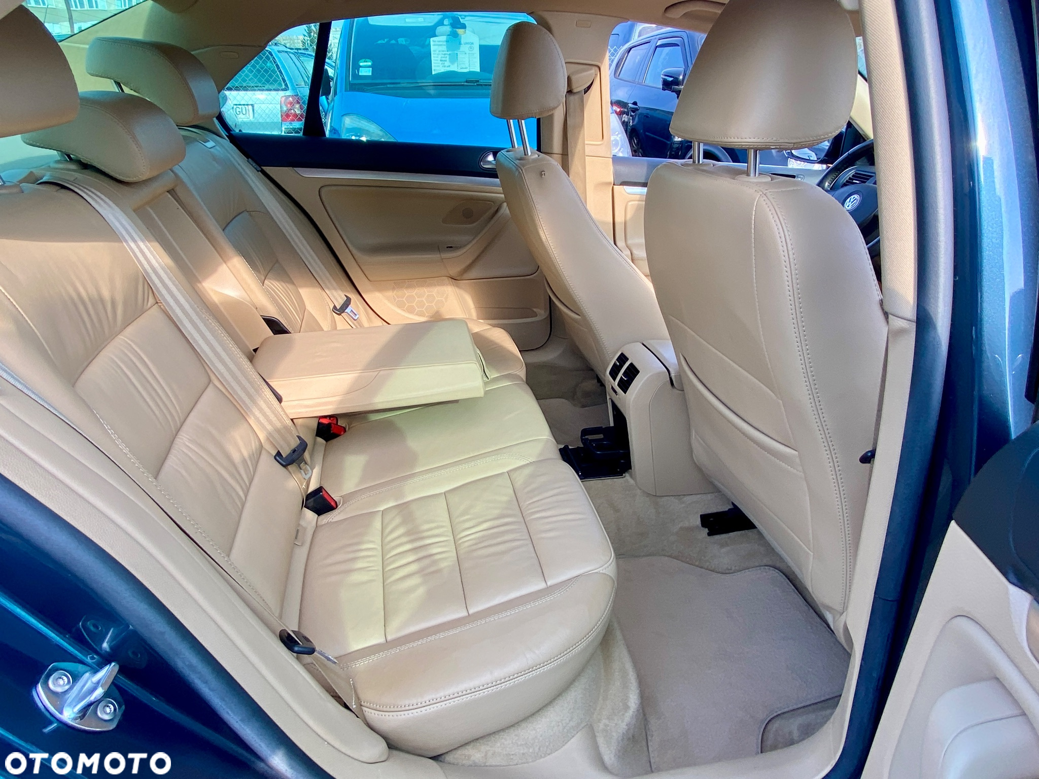 Volkswagen Jetta 1.4 TSI Sportline DSG - 8