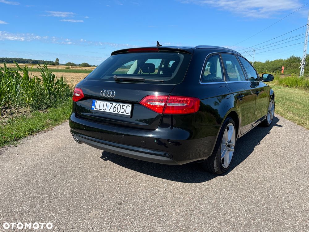Audi A4 Avant 2.0 TDI - 11