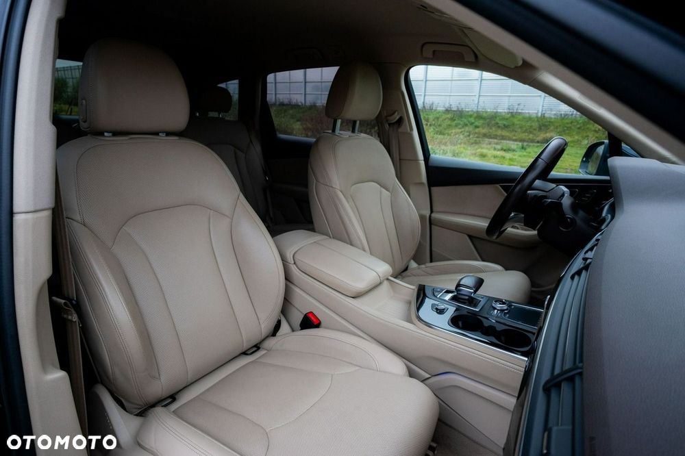 Audi Q7 50 TDI mHEV Quattro S Line Tiptr - 36