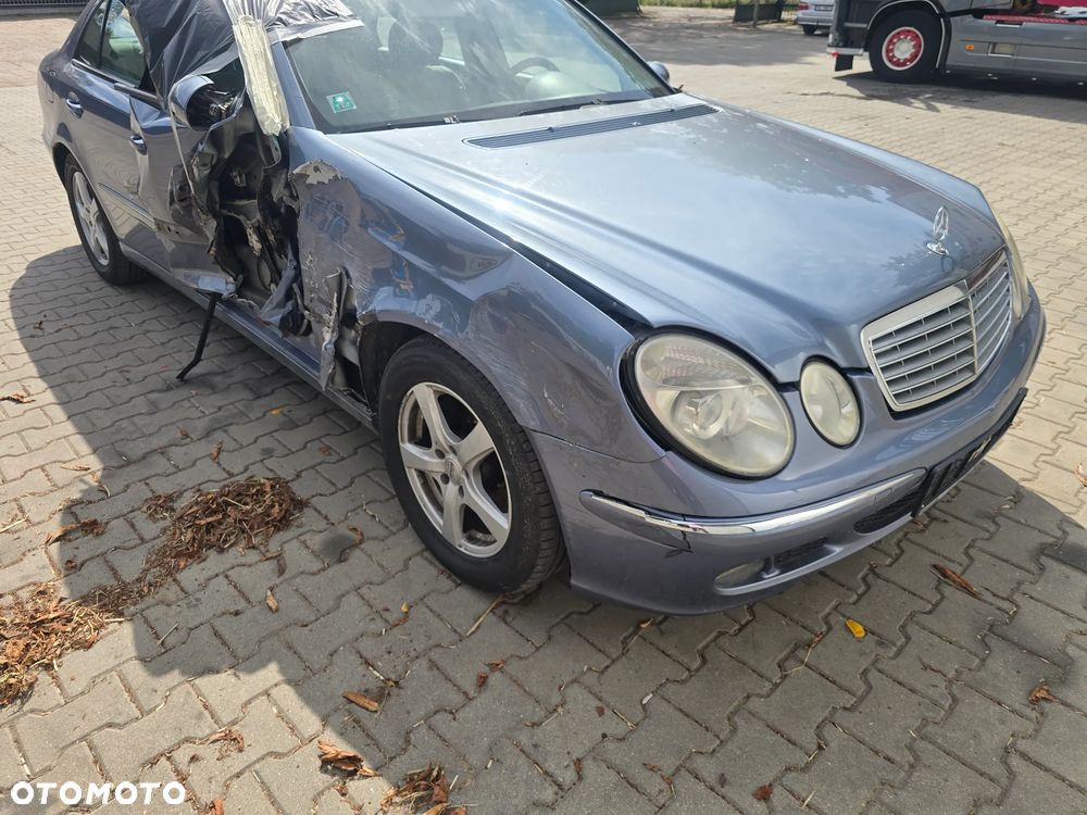 Mercedes-Benz Klasa E 220 CDI Elegance DPF - 14