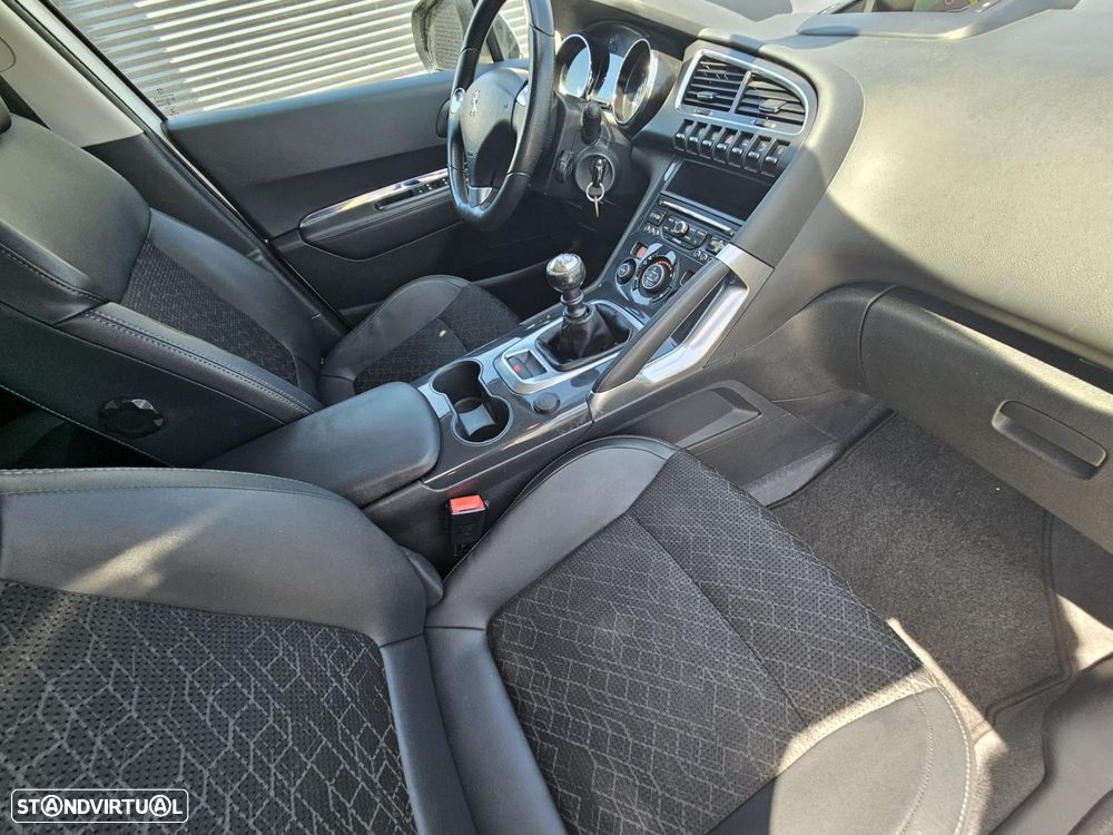 Peugeot 3008 1.6 BlueHDi Allure - 27