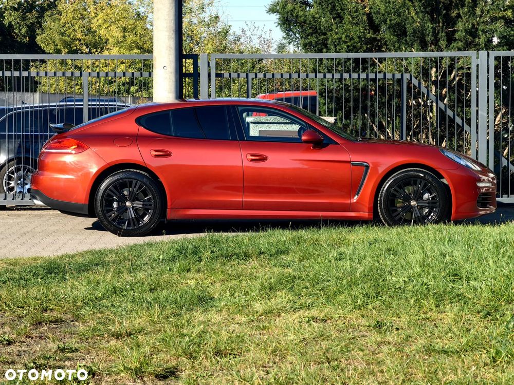 Porsche Panamera - 18