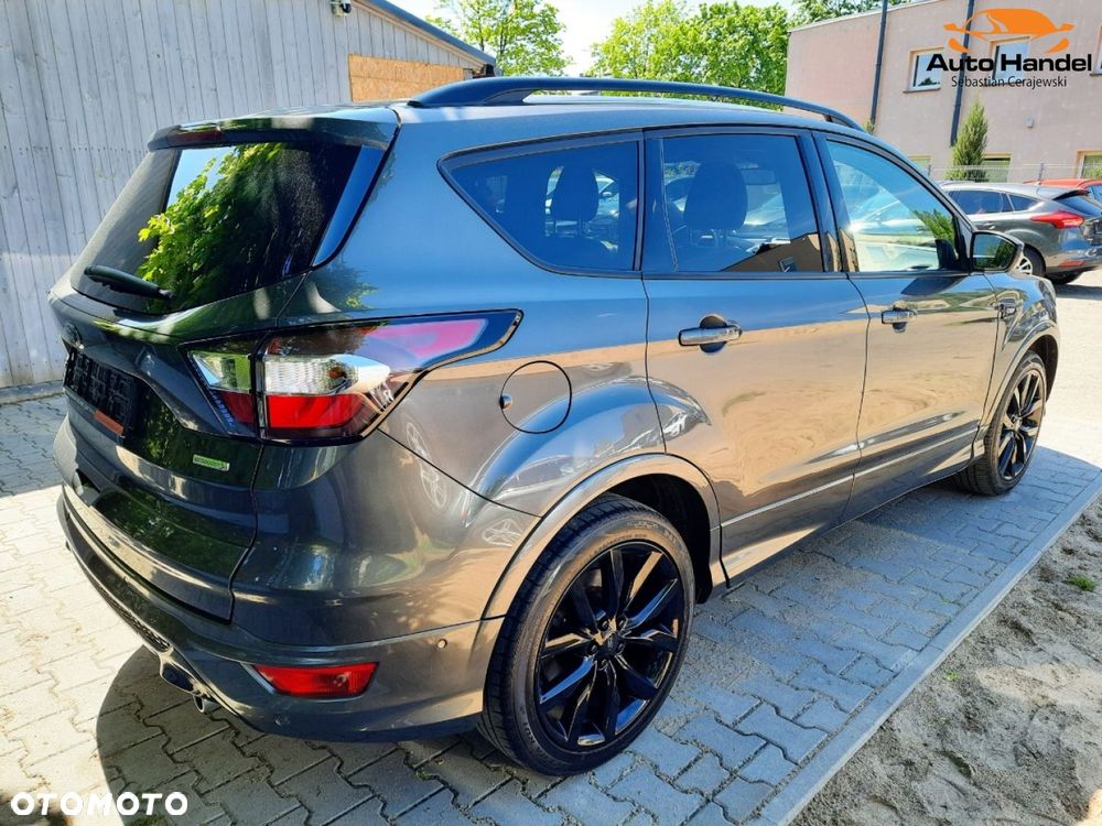 Ford Kuga 1.5 EcoBoost 2x4 ST-Line - 13