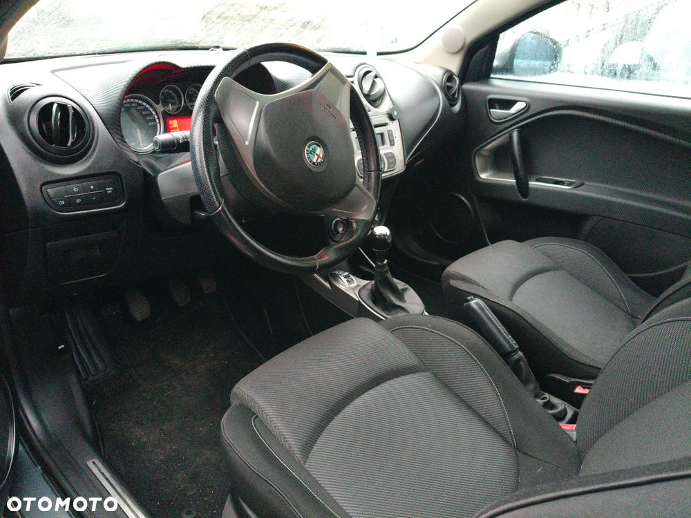 Alfa Romeo Mito - 9