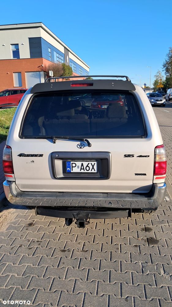 Toyota 4Runner 2000 photo 3