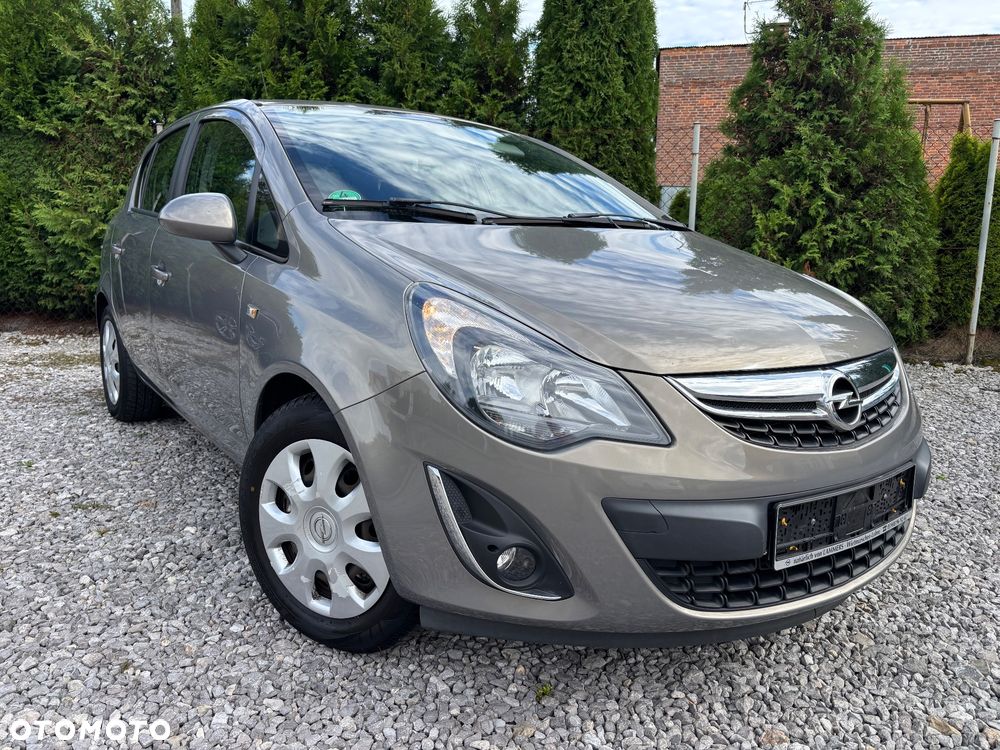 Opel Corsa 1.2 16V Cosmo - 6