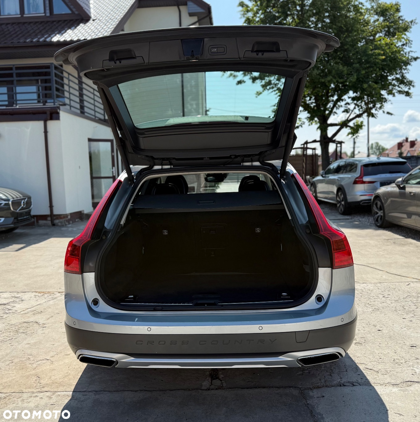 Volvo V90 Cross Country D4 AWD Geartronic Pro - 41