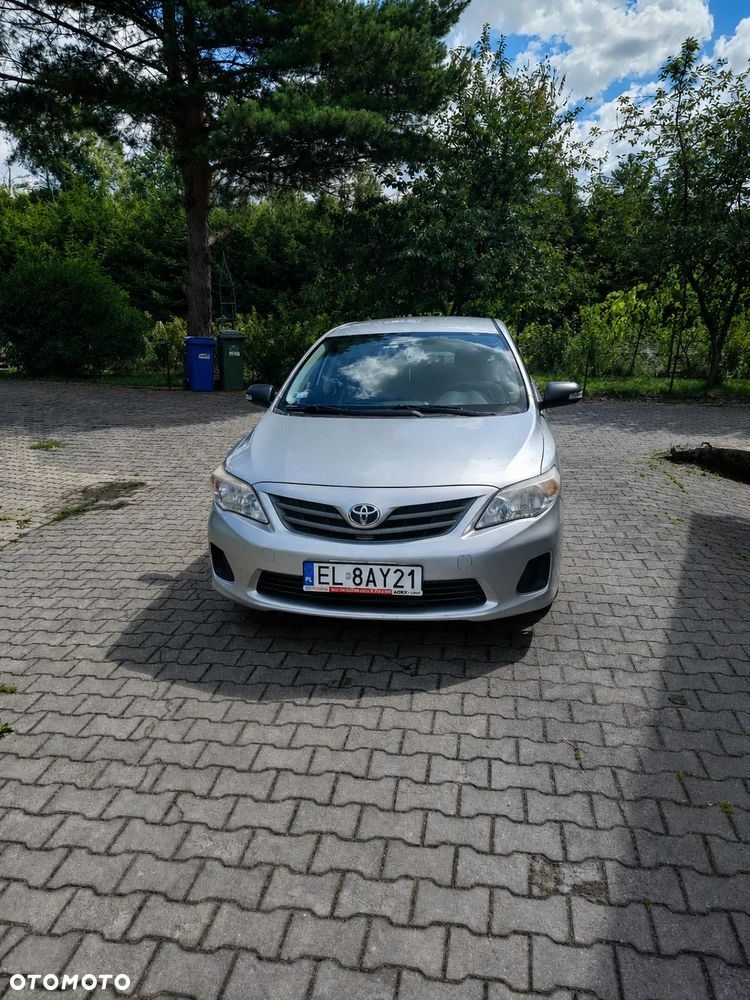 Toyota Corolla 1.6 Terra - 1