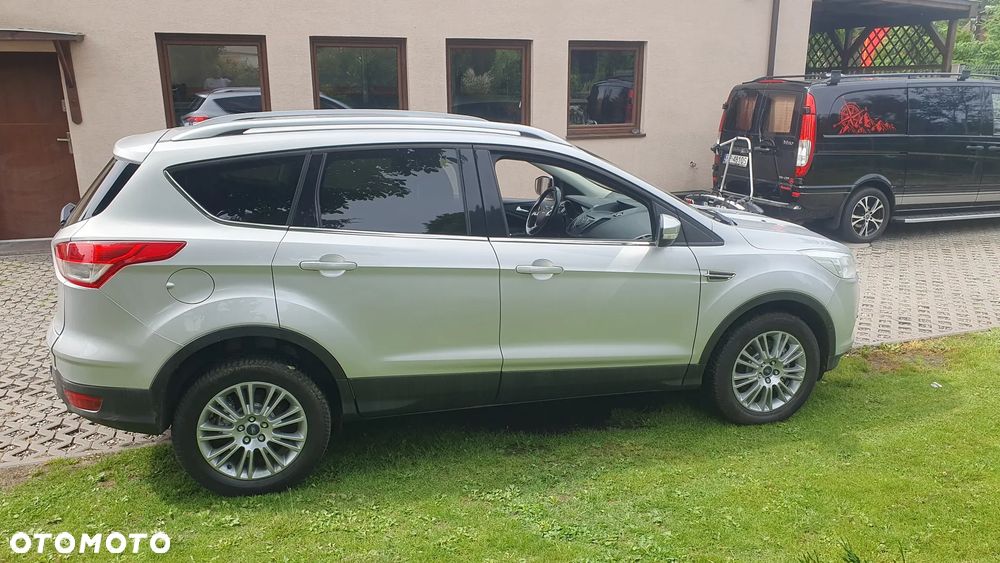 Ford Kuga 2.0 TDCi 2x4 Trend - 17
