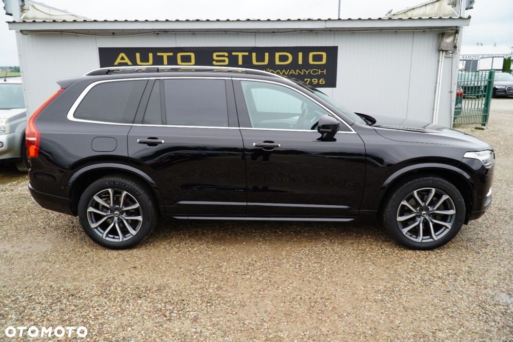 Volvo XC 90 - 35