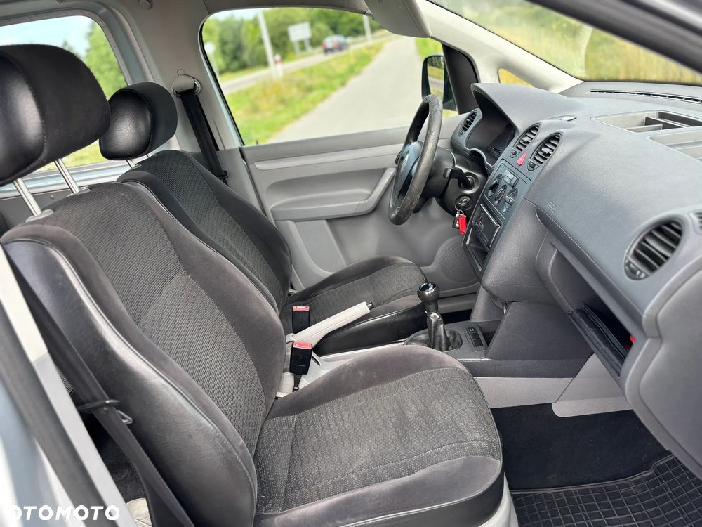 Volkswagen Caddy Life - 20