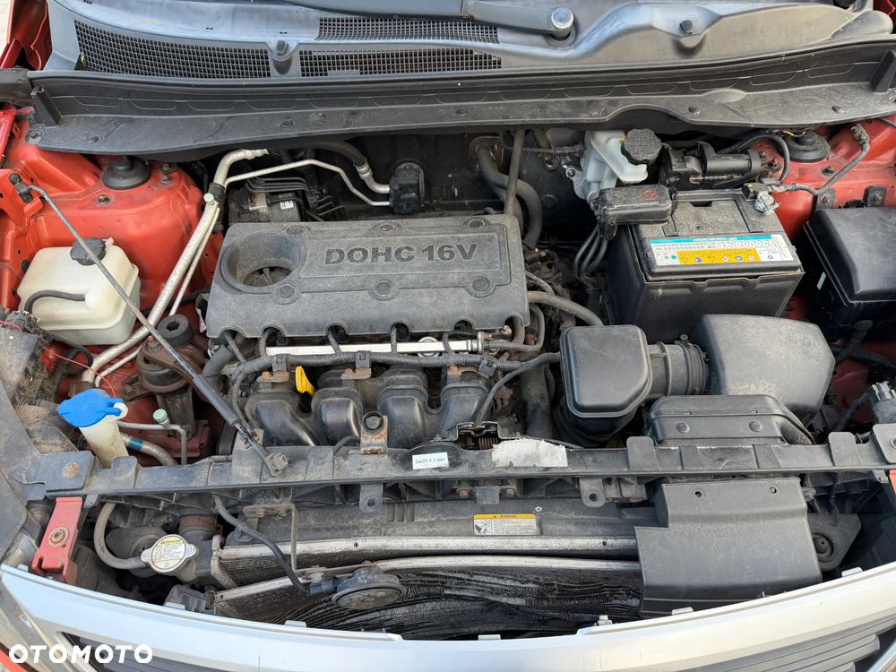 Kia Sportage 2.0 CVVT 2WD Attract - 21