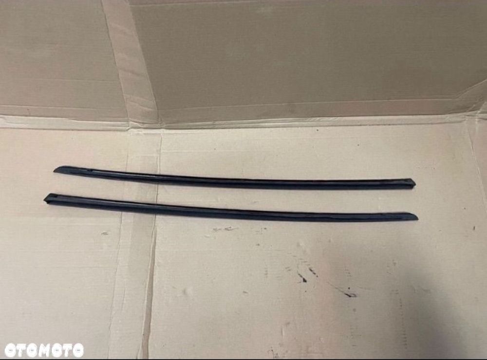 Listwa szyby czołowej lewa lub prawa Audi a4 b8 a5 8t