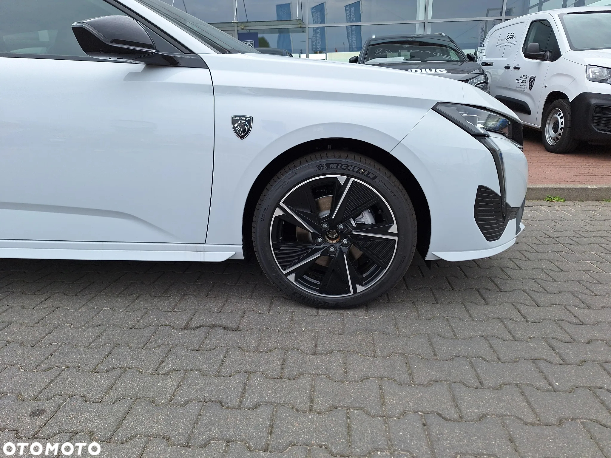 Peugeot 308 e-308 54kWh GT - 8