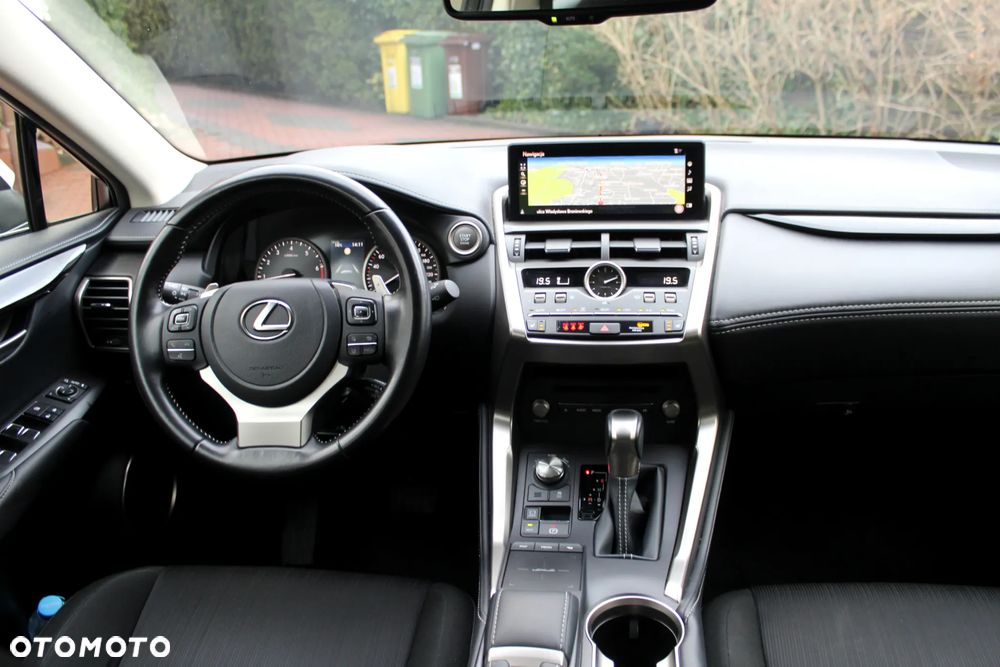 Lexus NX 300 Comfort AWD - 7