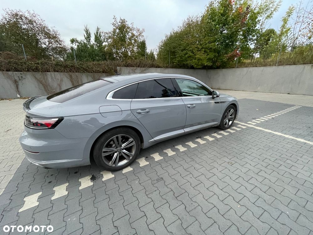 Volkswagen Arteon 2.0 TSI R-Line DSG - 9