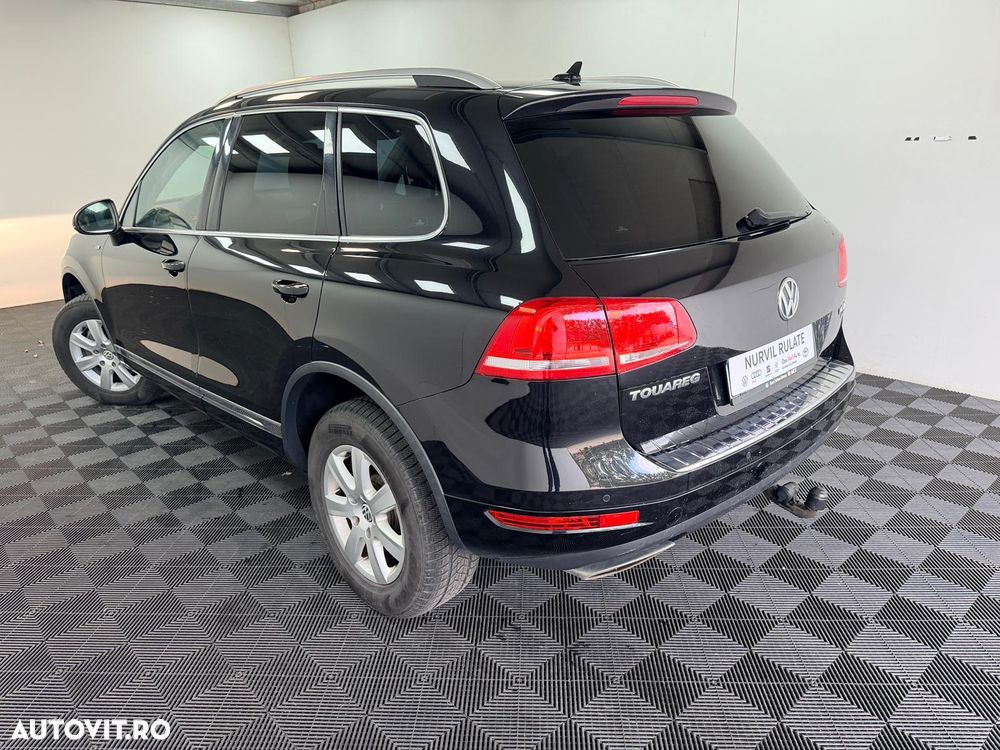 Volkswagen Touareg 3.0 V6 TDI BMT - 7