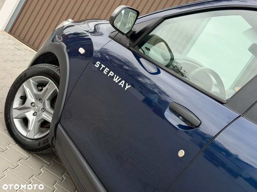Dacia Lodgy TCe 115 Stepway - 11