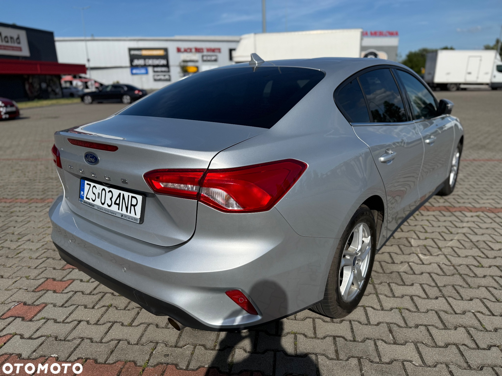 Ford Focus 1.0 EcoBoost Connected - 12
