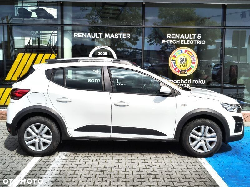 Dacia Sandero - 8