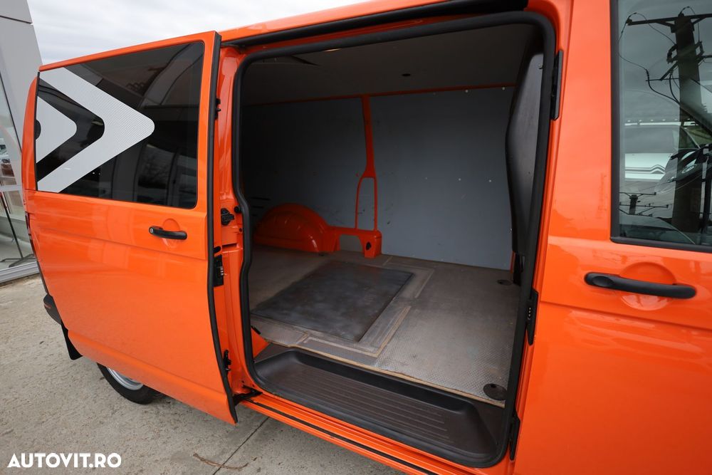 Volkswagen Transporter - 15