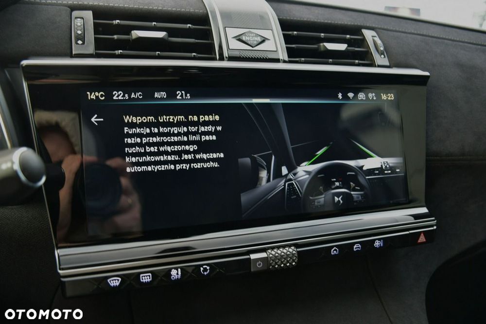 DS Automobiles DS 7 Crossback 2024