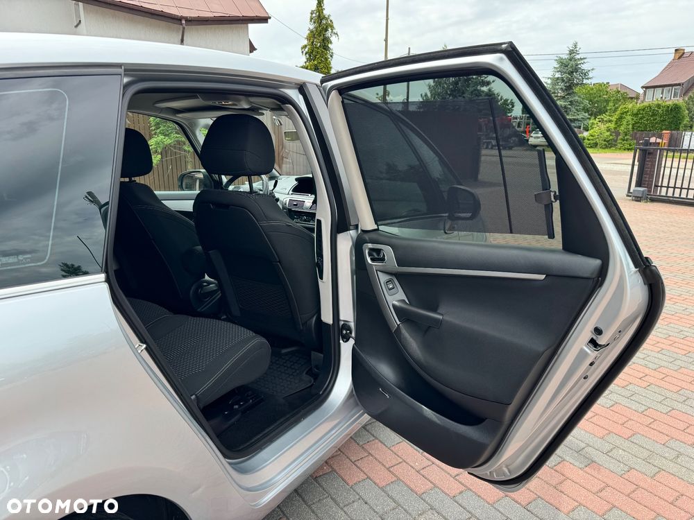 Citroën C4 Picasso 1.6 HDi My Way MCP - 24