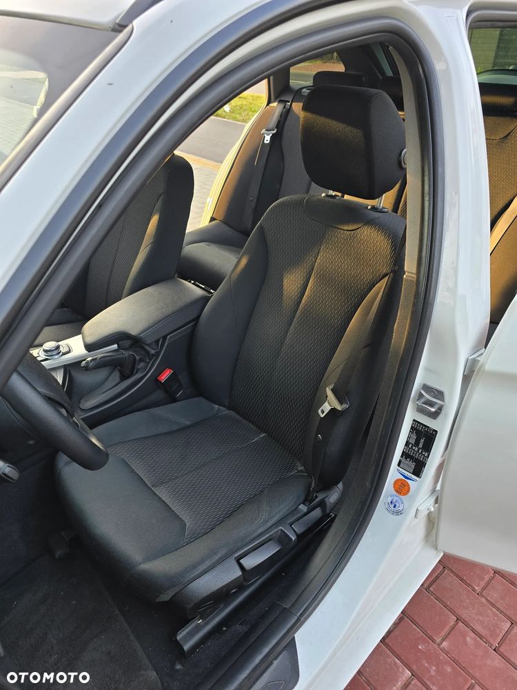 BMW Seria 3 320d Sport Line - 21