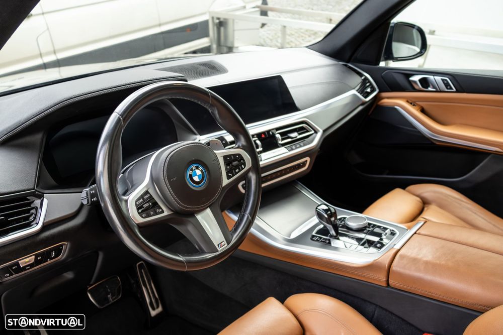BMW X5 45 e xDrive Pack M - 32