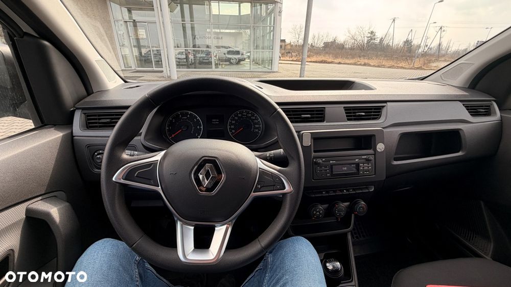 Renault Express - 10