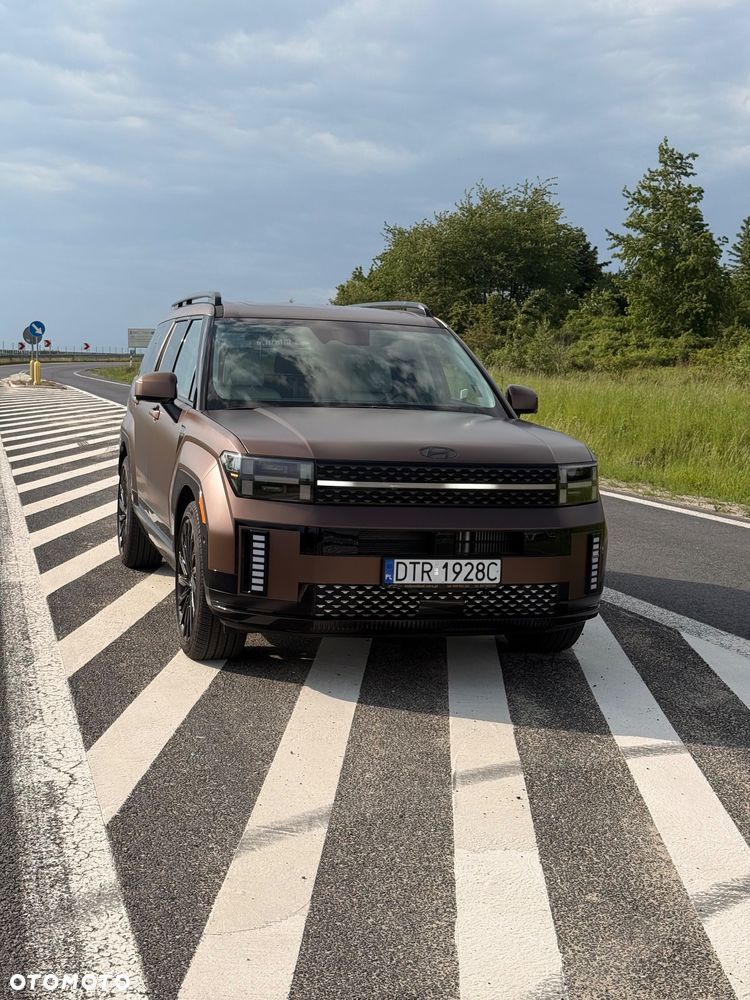 Hyundai Santa Fe - 1