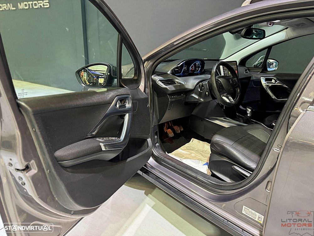 Peugeot 2008 1.6 e-HDi Active - 13